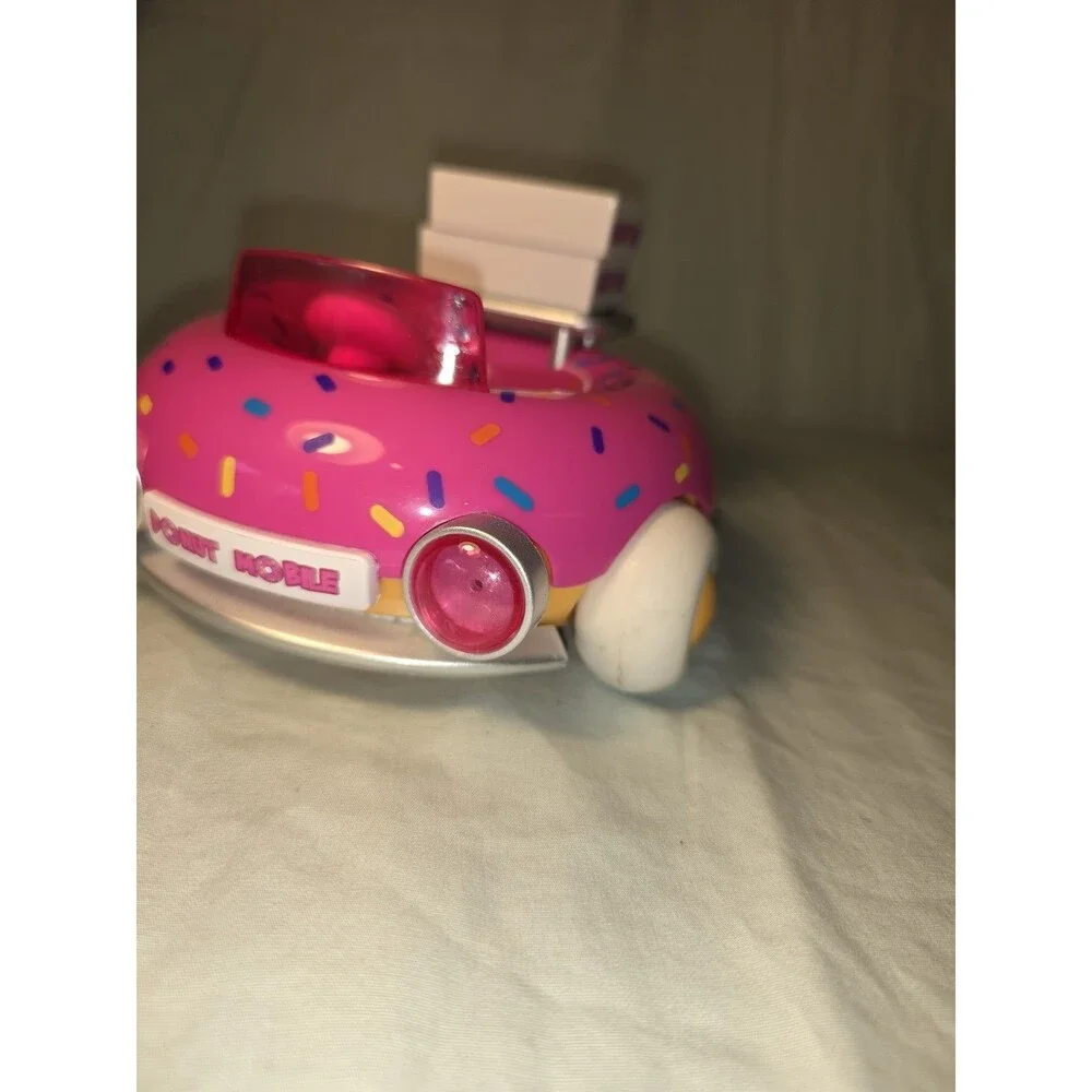LankyBox Series 4 Happy Friends Donut Mobile 5